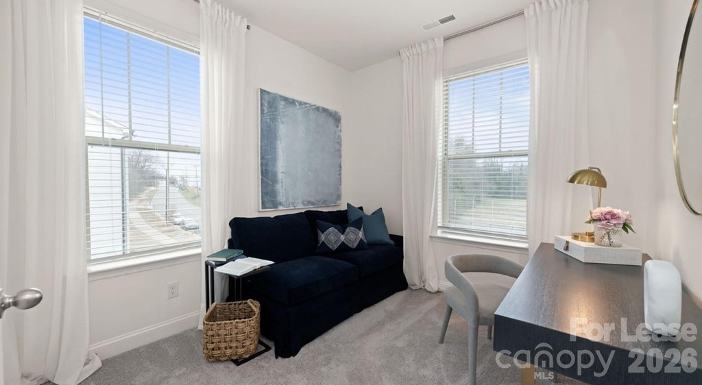 2635 W Trade Street - Photo 8