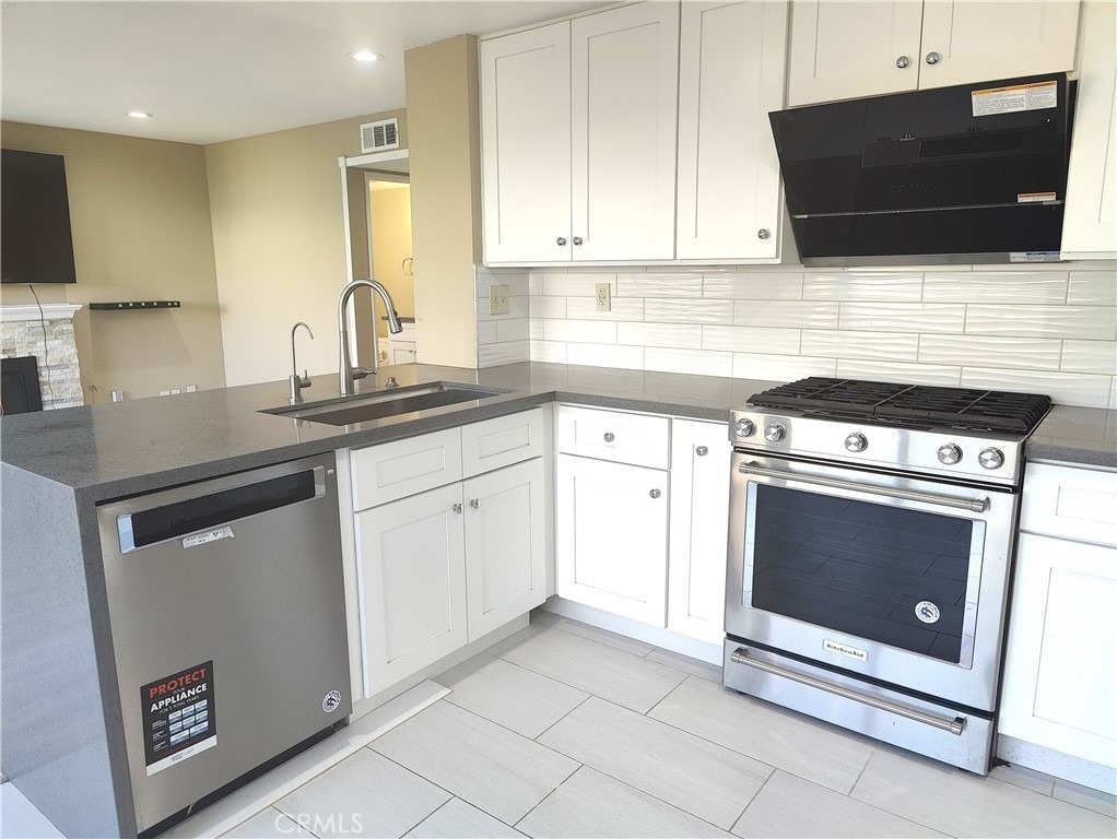 6953 Saddleback Place - Photo 9