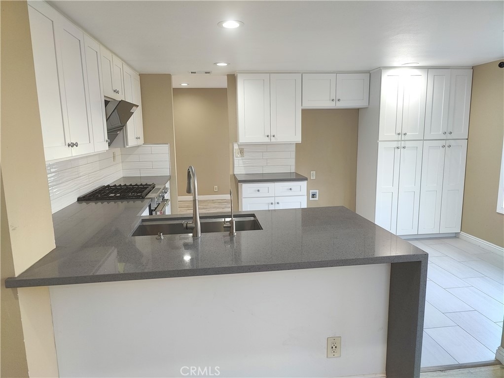 6953 Saddleback Place - Photo 7