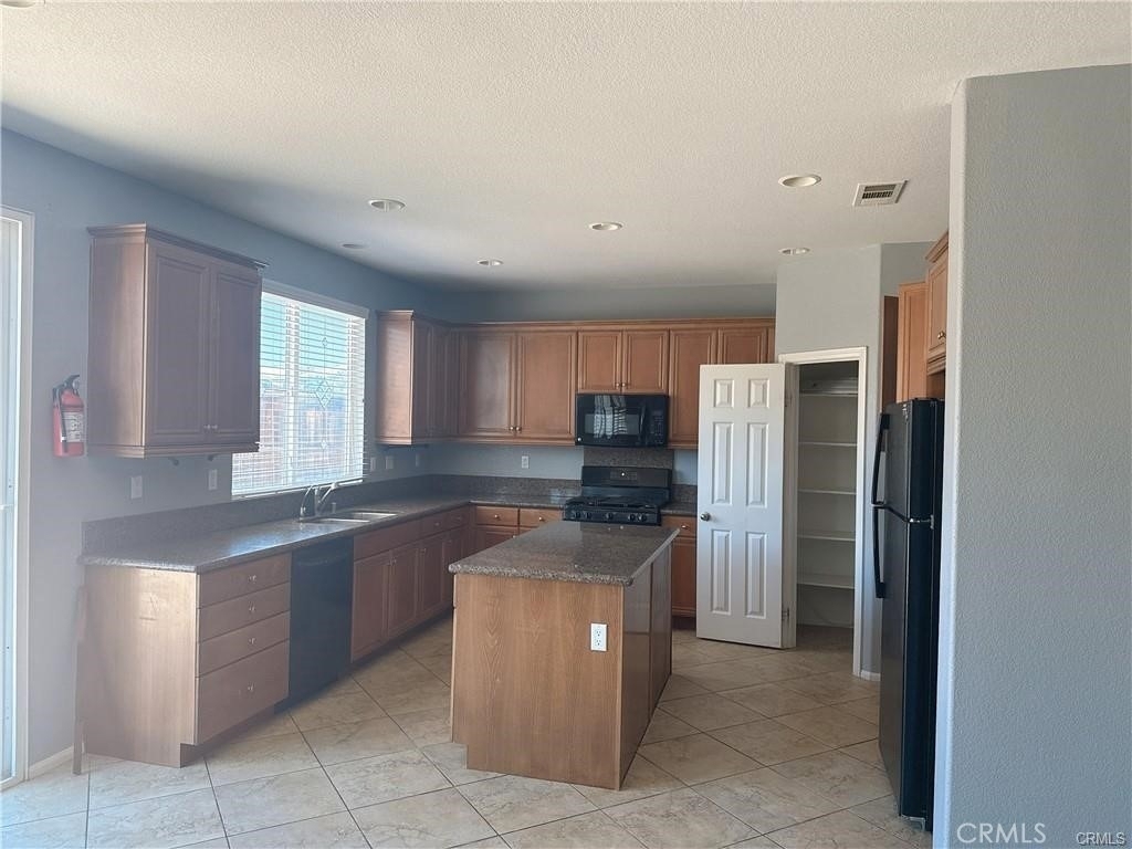 396 Suncup - Photo 13