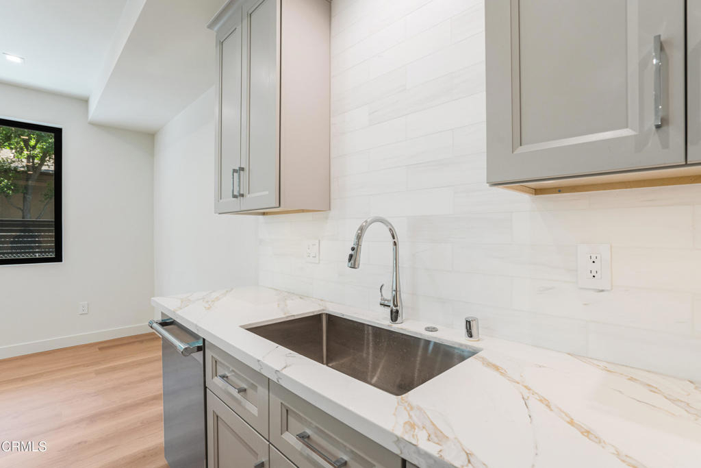 2821 Los Robles Road - Photo 18