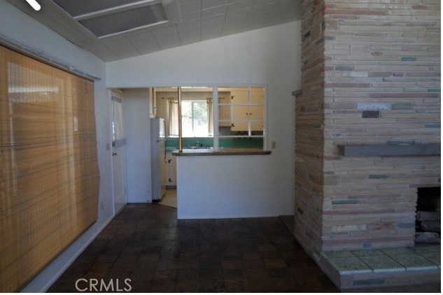 961 W Foothill Boulevard - Photo 3