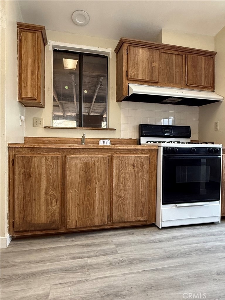 2040 Parkridge - Photo 3