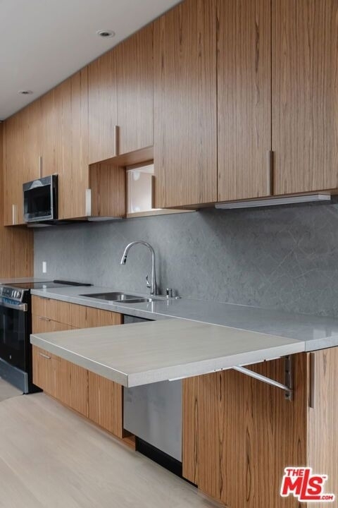 340 Indiana Ave - Photo 10