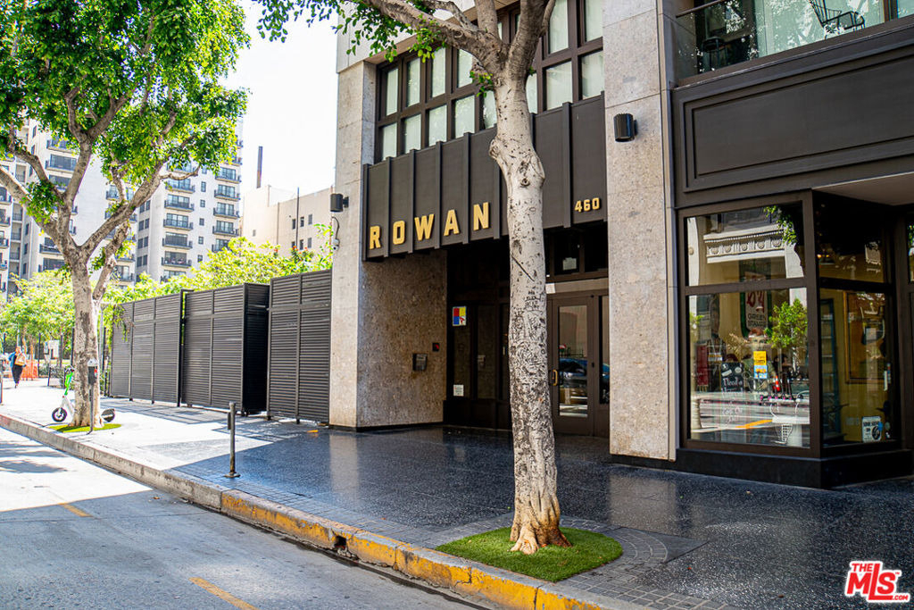 460 S Spring Street - Photo 4