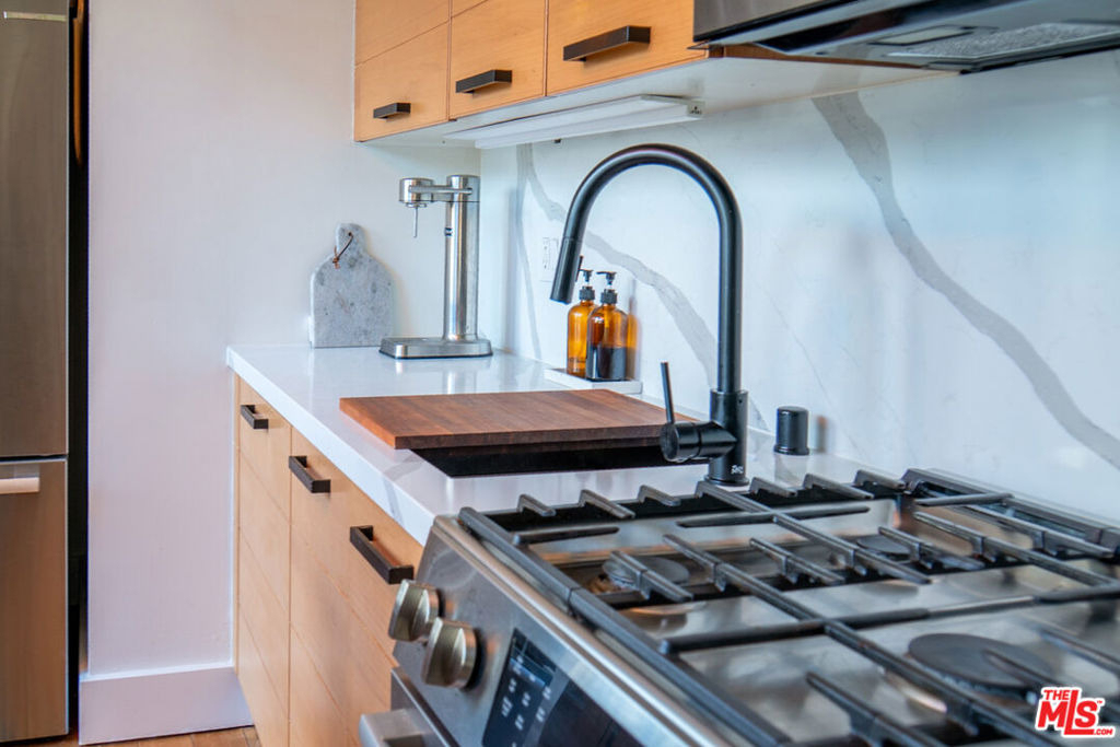 460 S Spring Street - Photo 18
