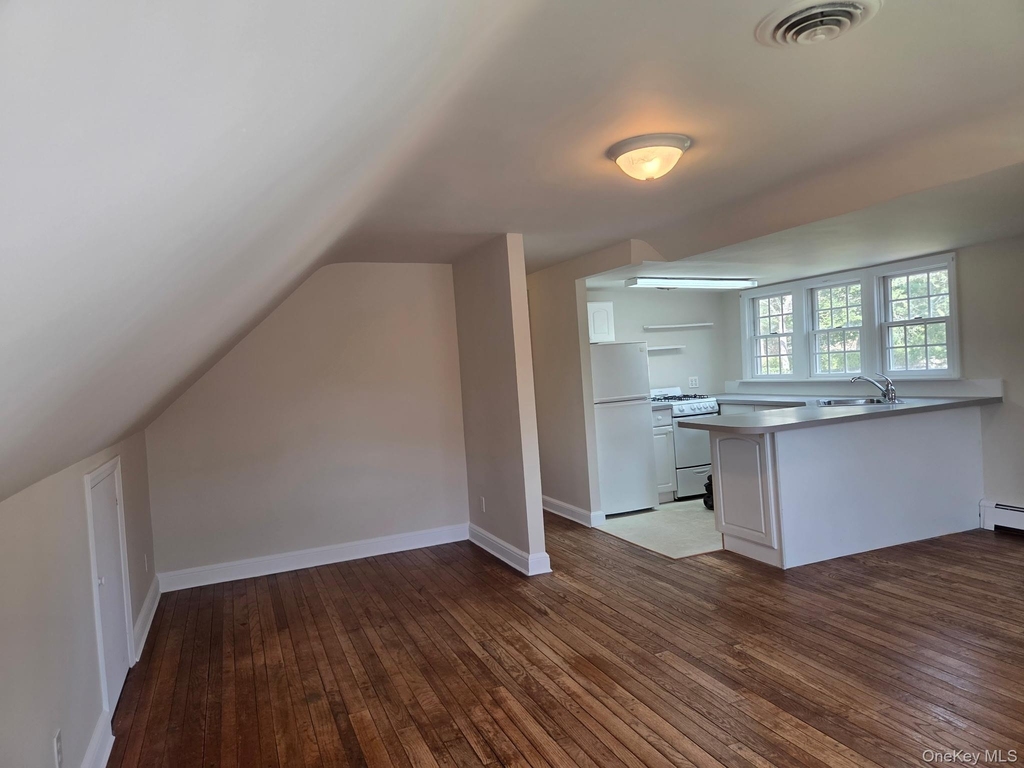 7 Harborview - Photo 3