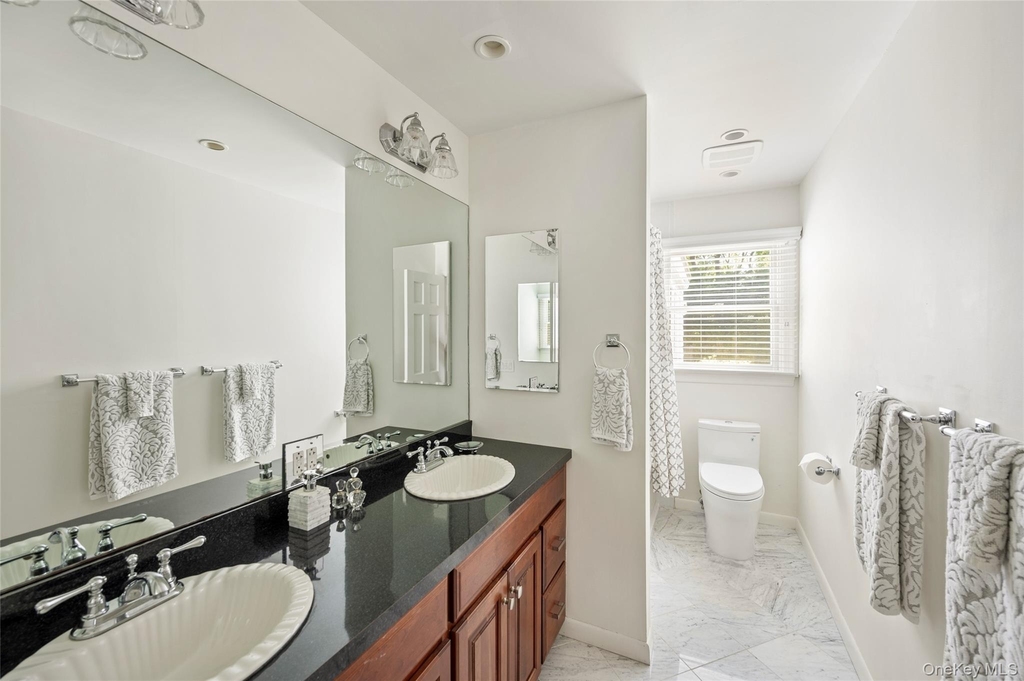 89 South Road - Photo 16