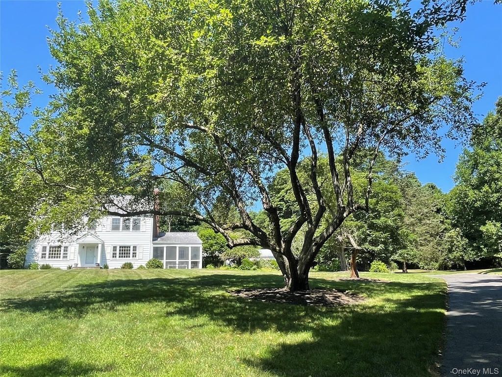 6 Beech Hill Road - Photo 0