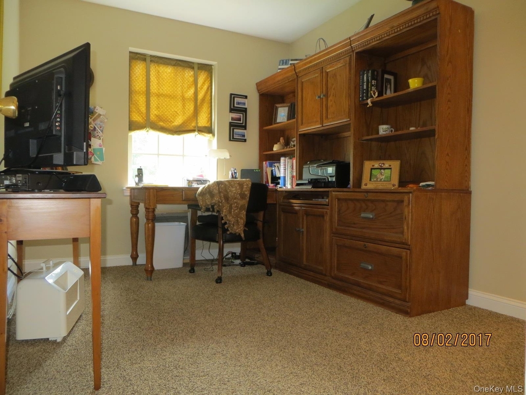 215 Rabbit Run - Photo 9