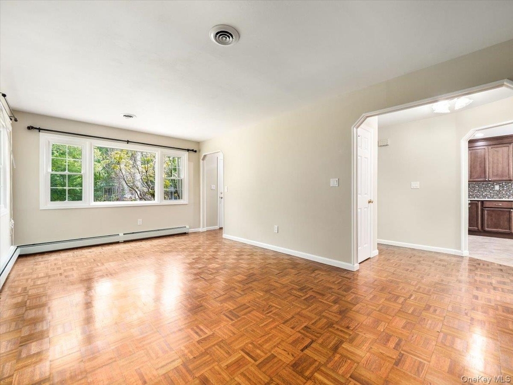 3 Flower Lane - Photo 6