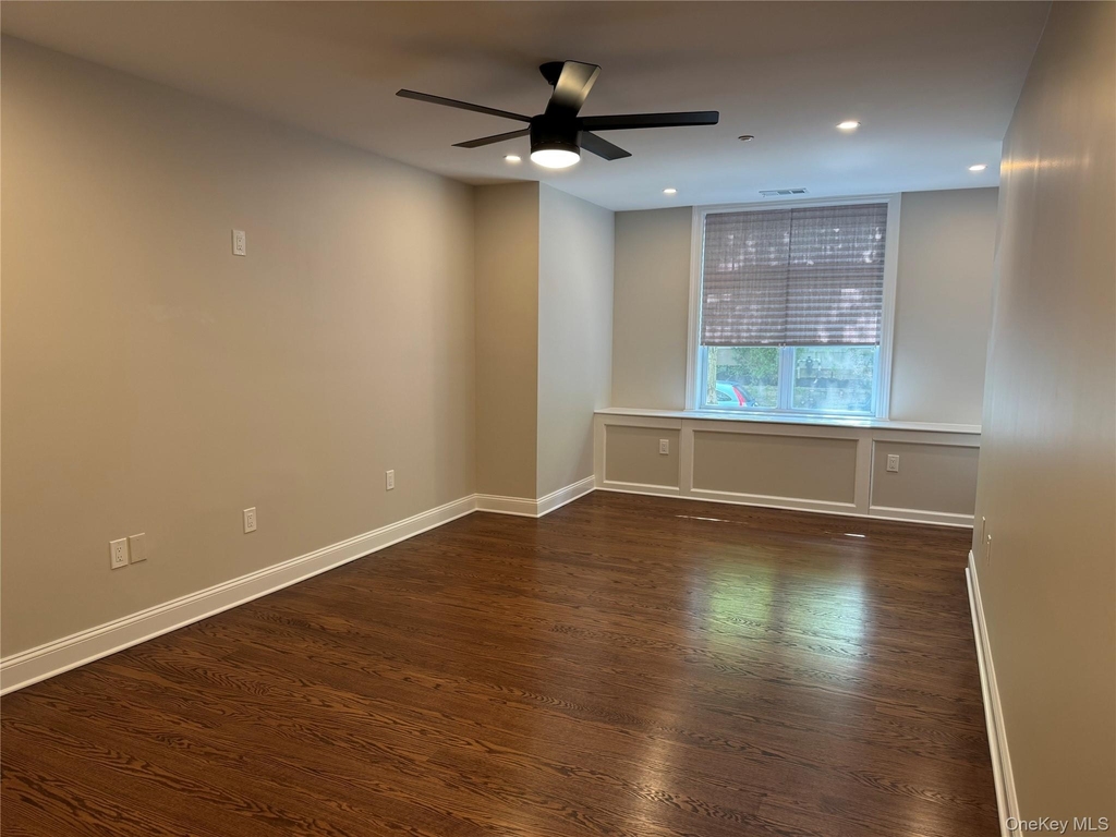 3111 Leeward Drive - Photo 5