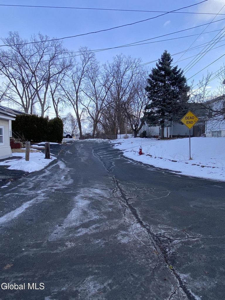 18 Lily Street - Photo 2