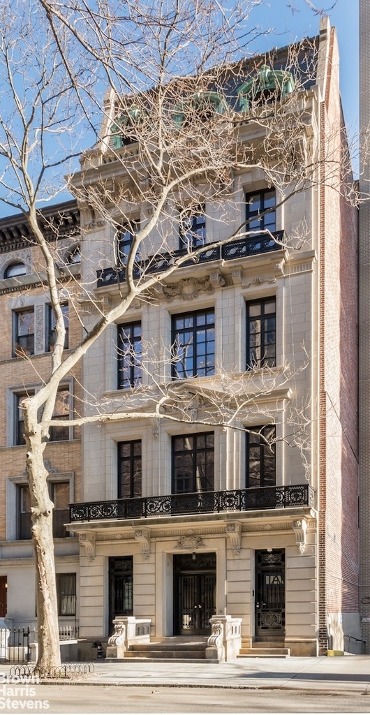 15 W 68th Street - Photo 6