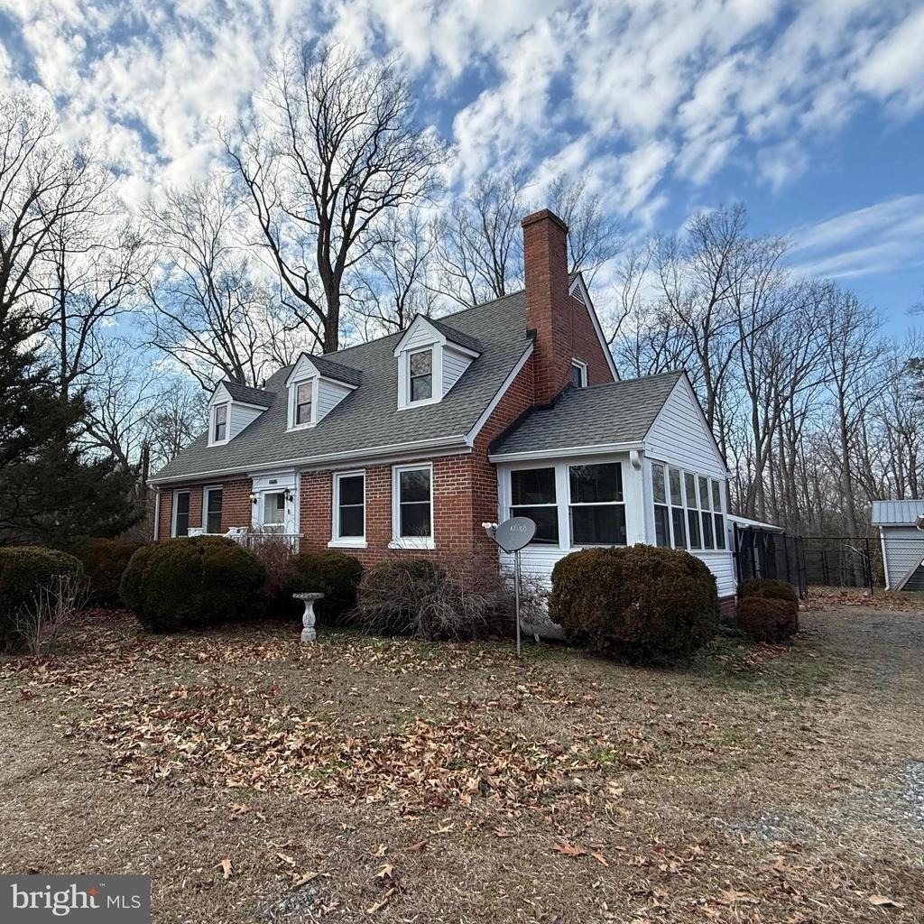 9253 Dahlgren Road - Photo 4
