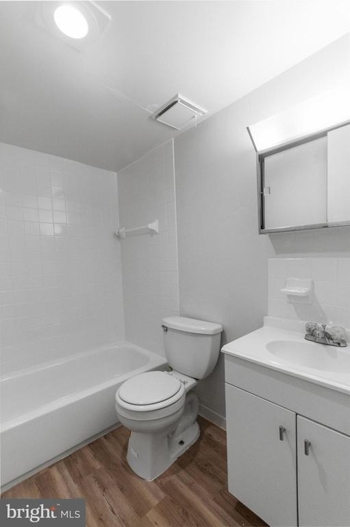 8030 Ditman Street - Photo 10