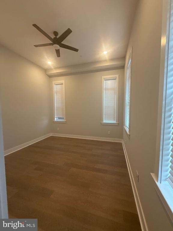 581 Jamestown - Photo 18