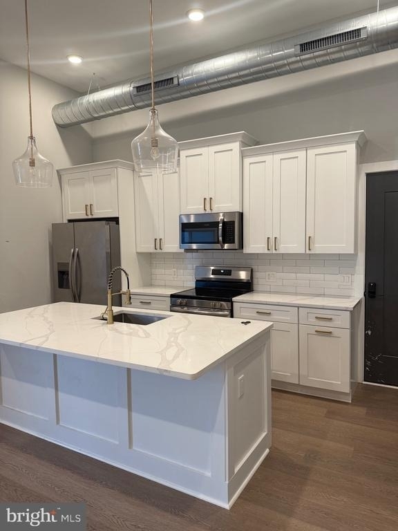 581 Jamestown - Photo 12