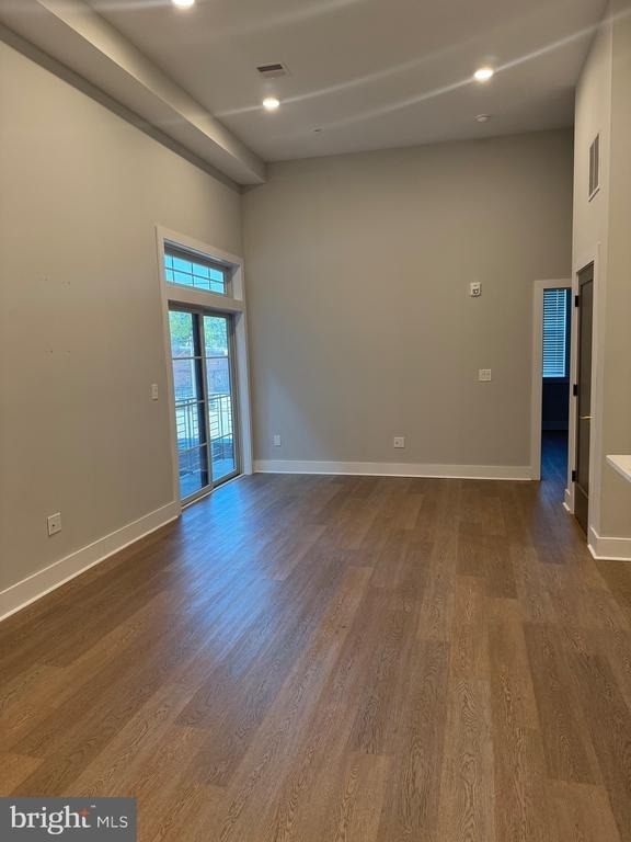581 Jamestown - Photo 14