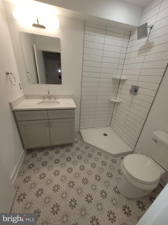 223 E Girard Avenue - Photo 14