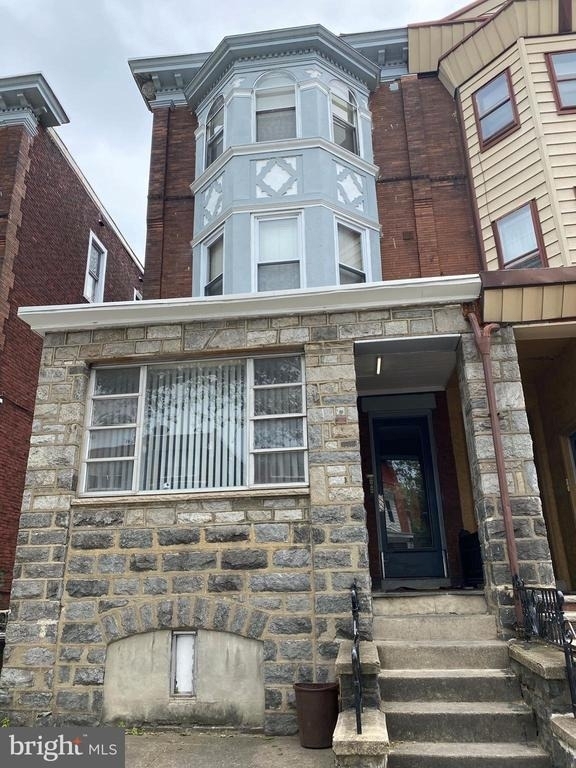 5040 Walnut Street - Photo 5