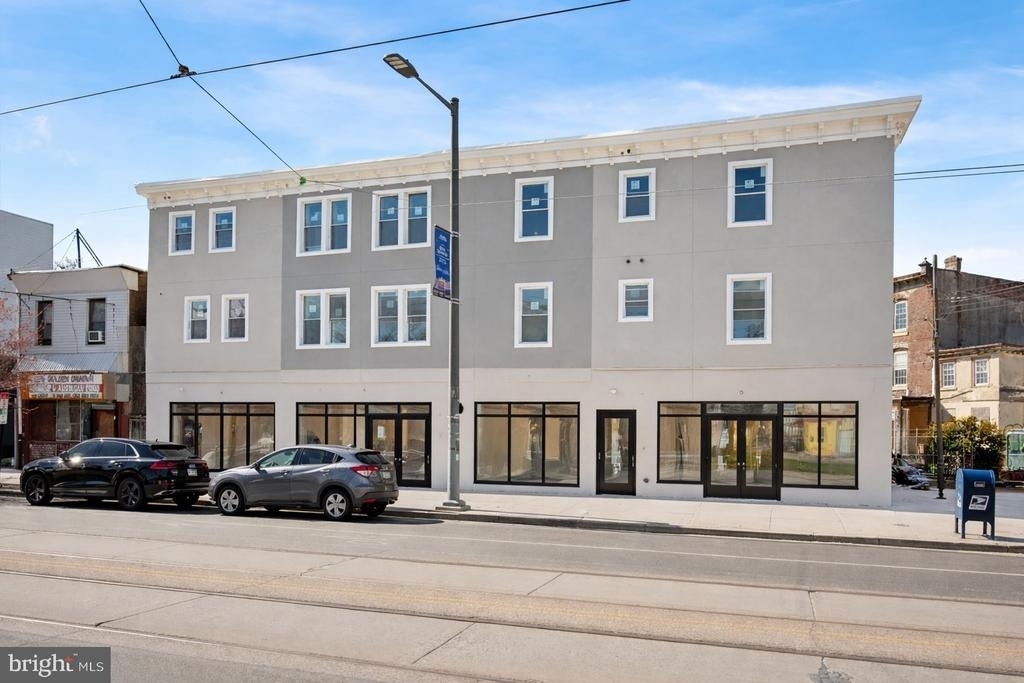 4212-16 Lancaster Avenue - Photo 0