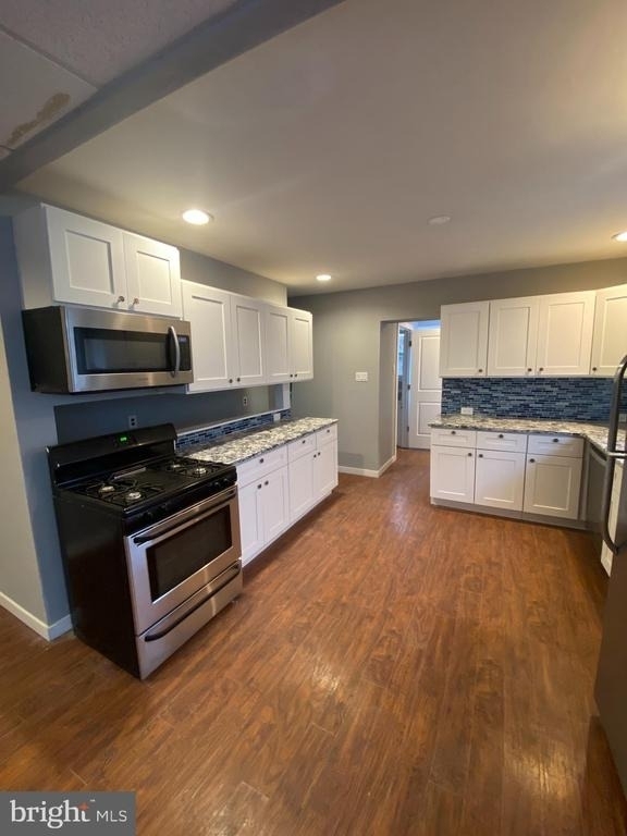 6534 Torresdale Avenue - Photo 12