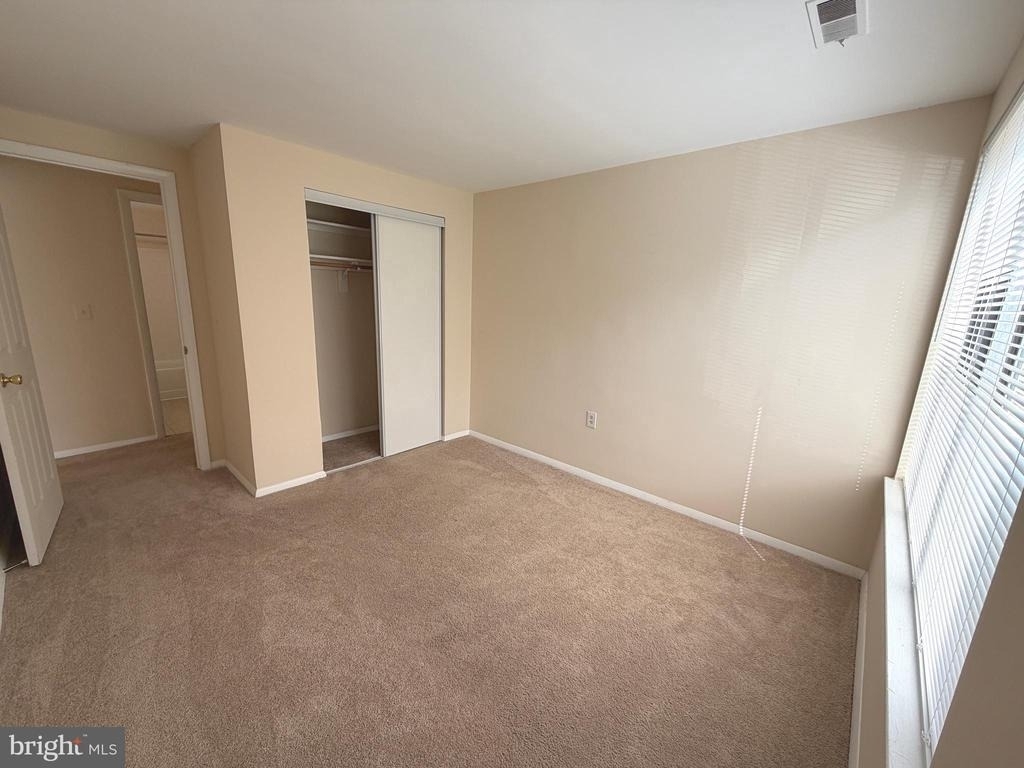 18131 Chalet Drive - Photo 22