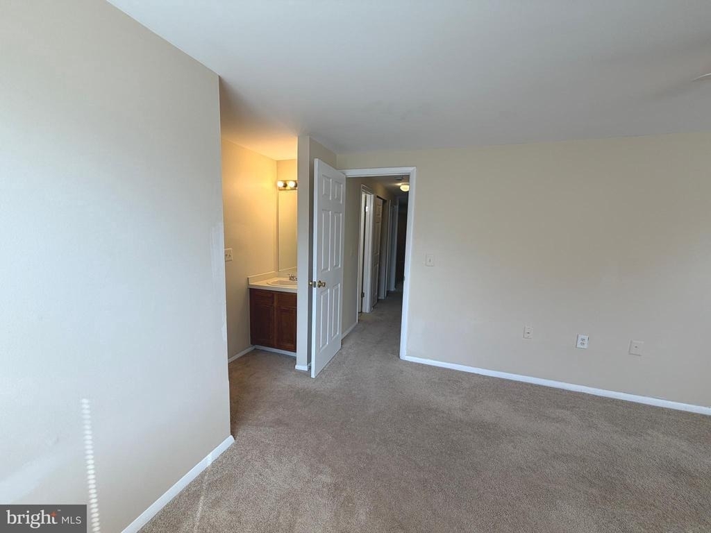18131 Chalet Drive - Photo 26
