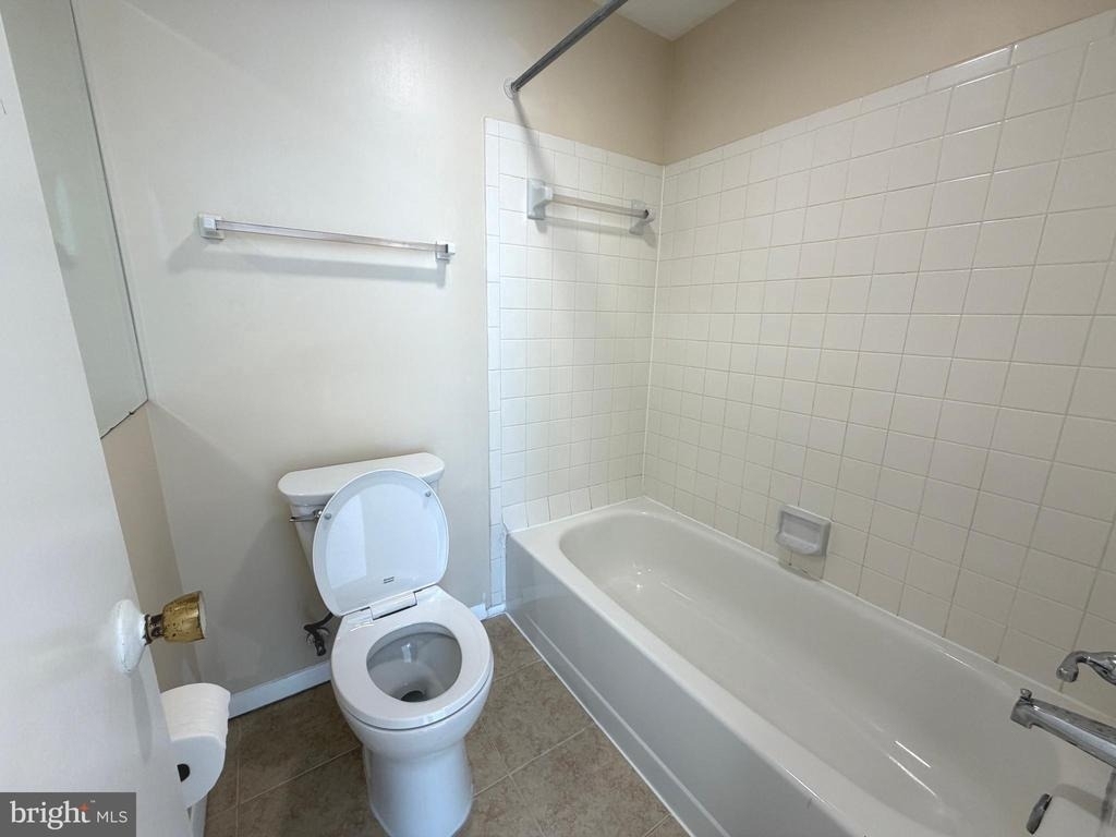 18131 Chalet Drive - Photo 31