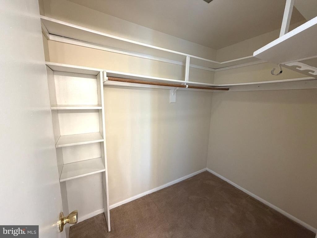 18131 Chalet Drive - Photo 29