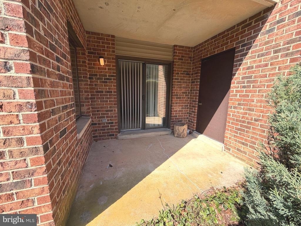18131 Chalet Drive - Photo 44