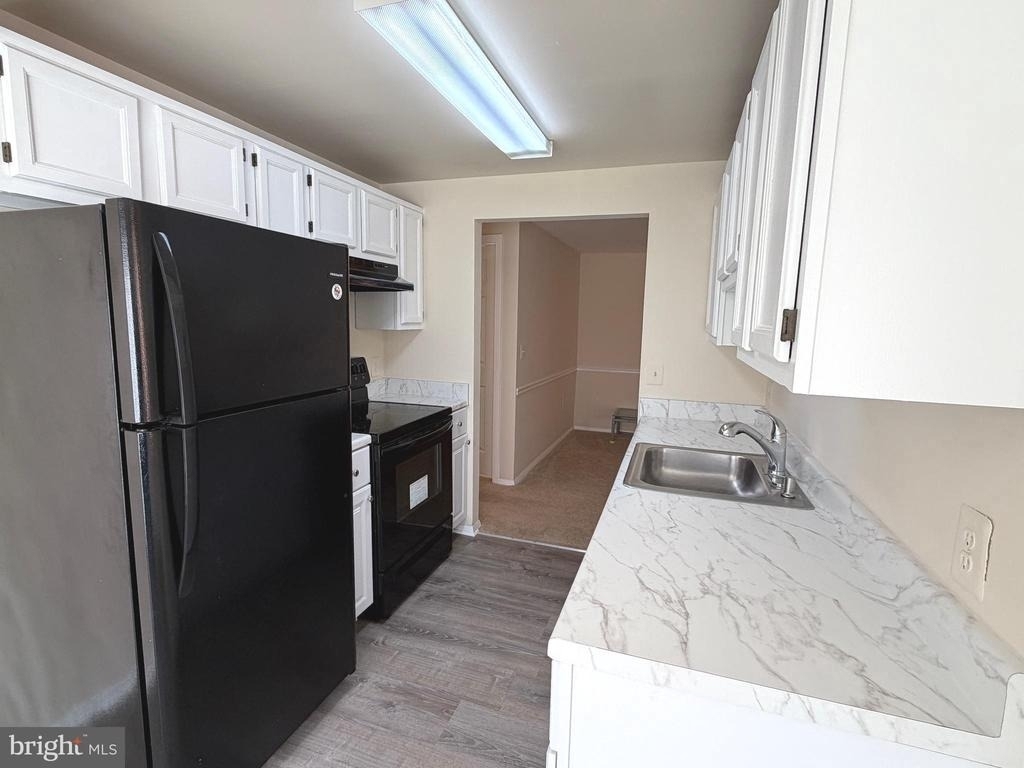 18131 Chalet Drive - Photo 9