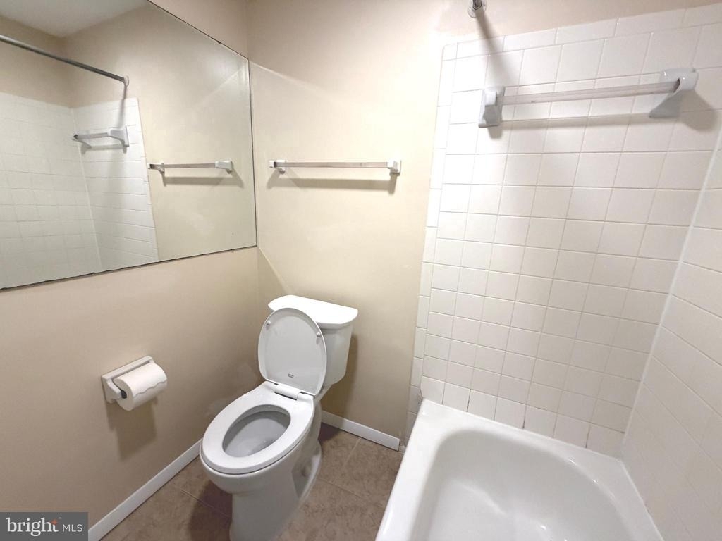 18131 Chalet Drive - Photo 32