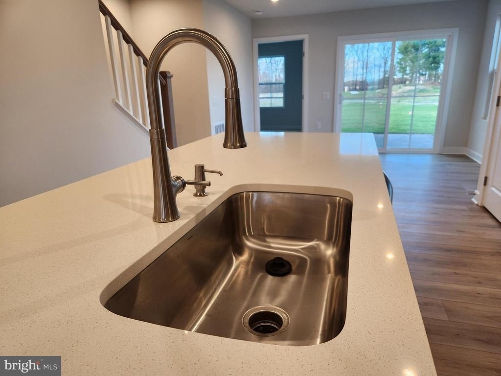 377 Waterside Square - Photo 23
