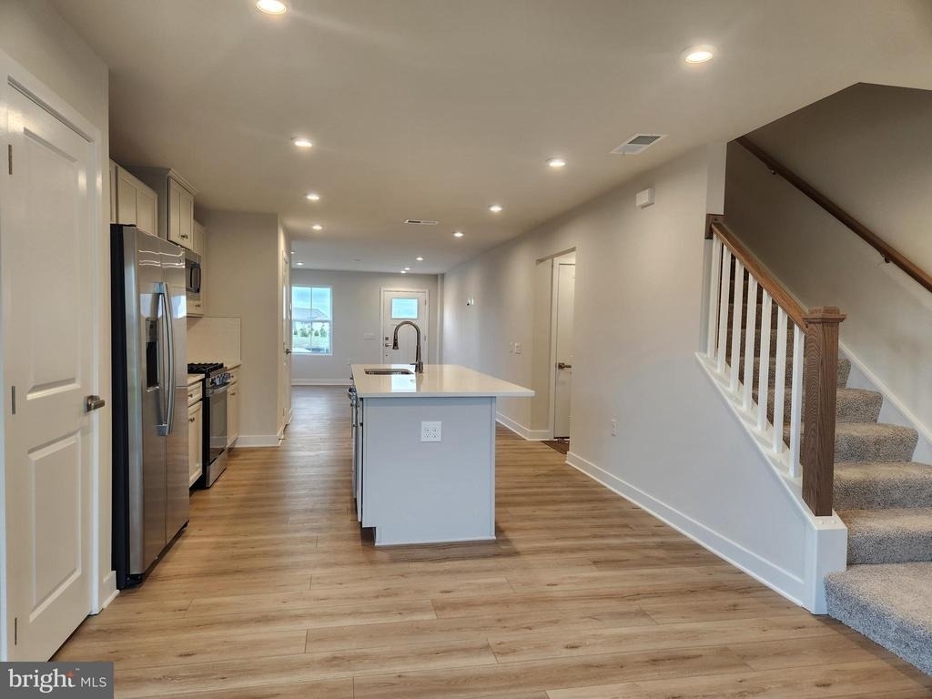 377 Waterside Square - Photo 24