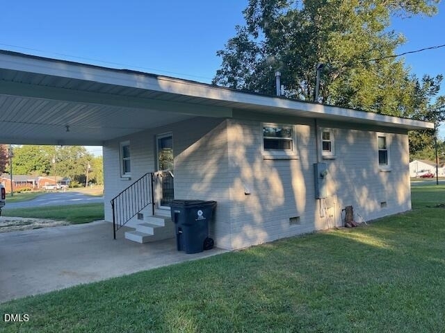603 Maple Avenue - Photo 3