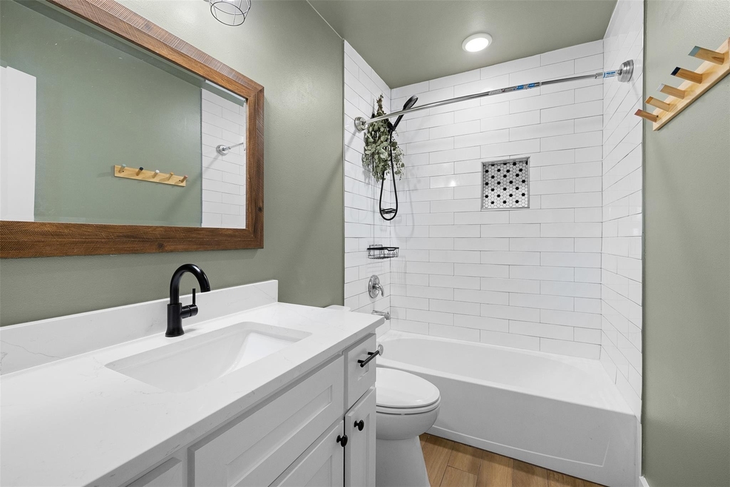 823 Hickory St - Photo 13