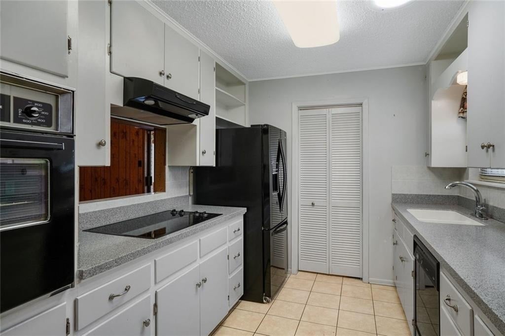 813 S Guadalupe St - Photo 12