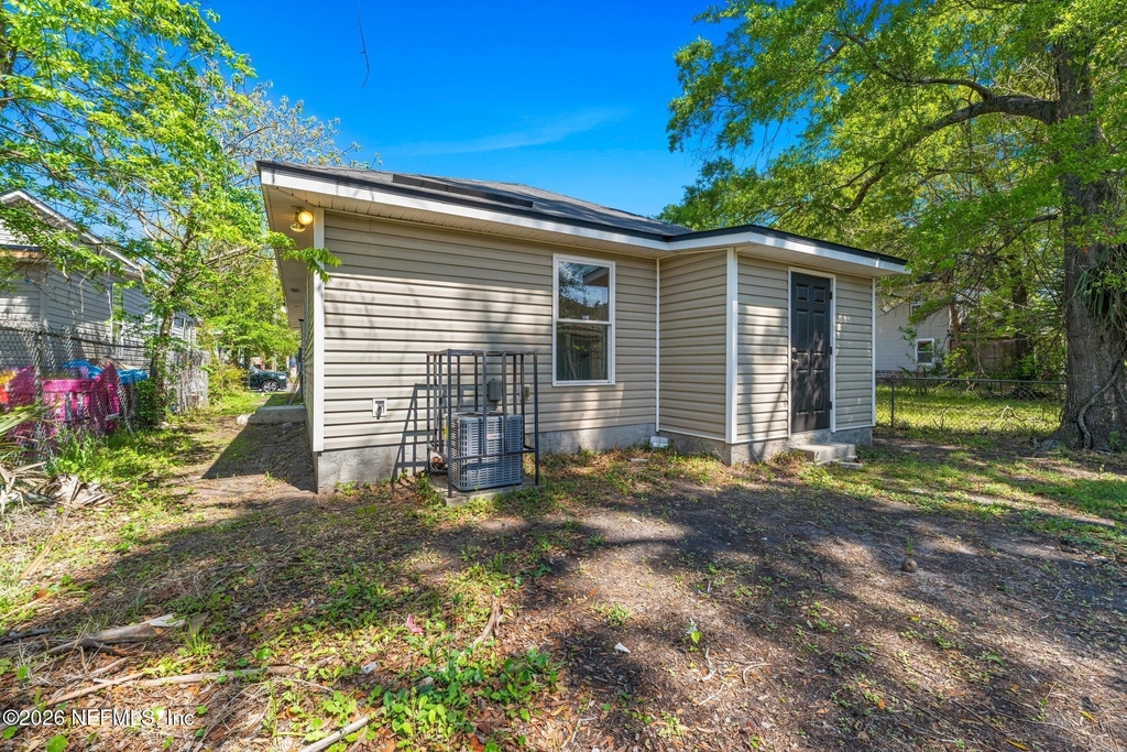 1470 Windle Street - Photo 17