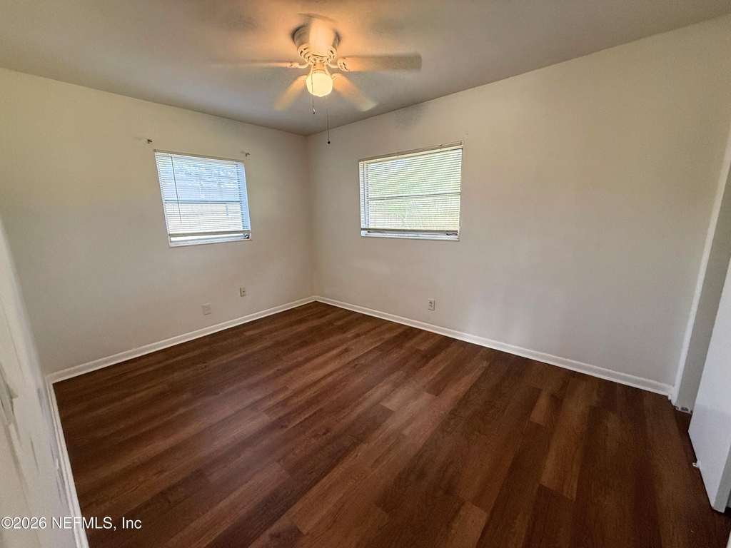 7609 Tacony Drive - Photo 8