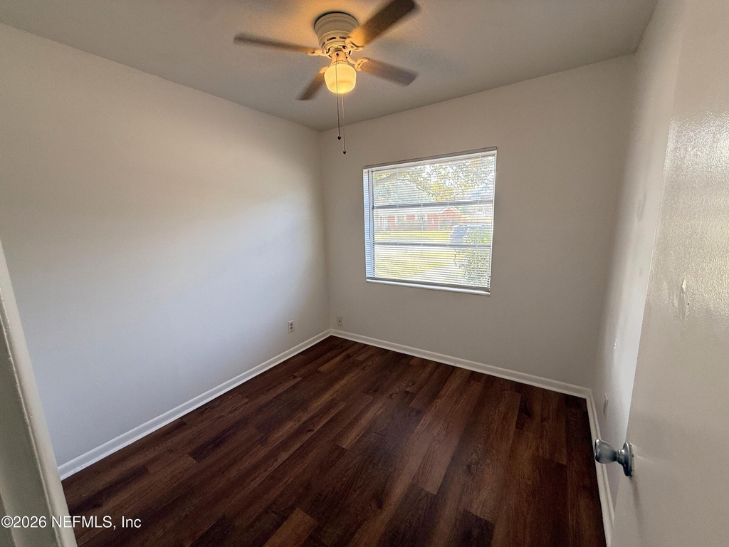 7609 Tacony Drive - Photo 12
