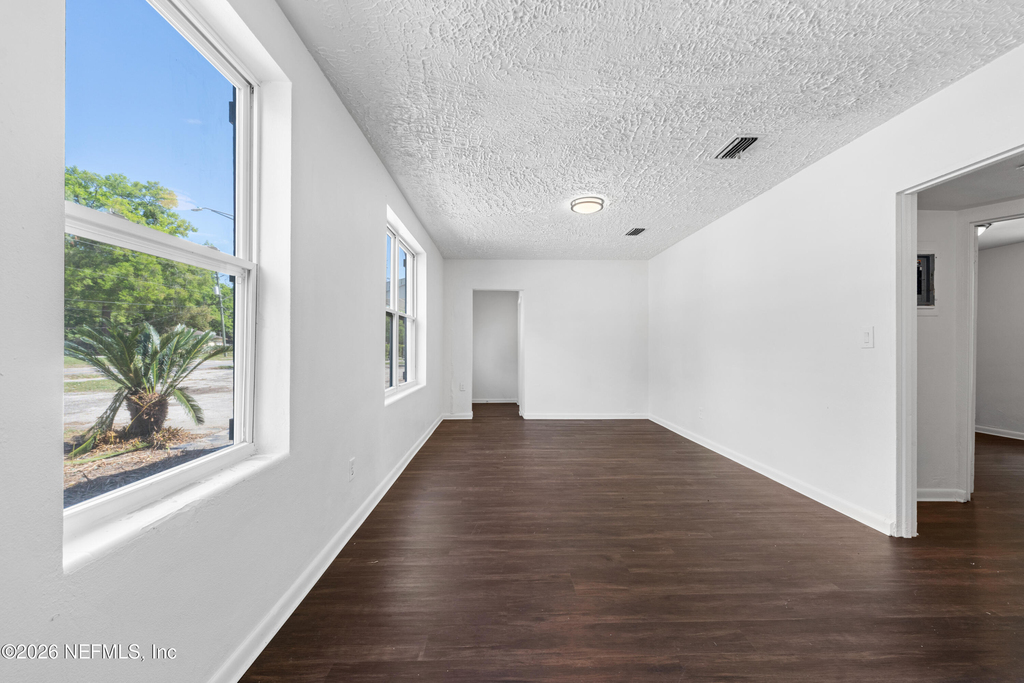 3250 Soutel Drive - Photo 5