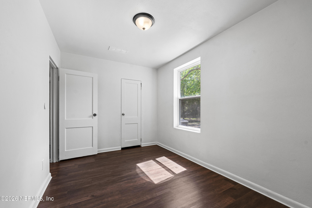 3250 Soutel Drive - Photo 12