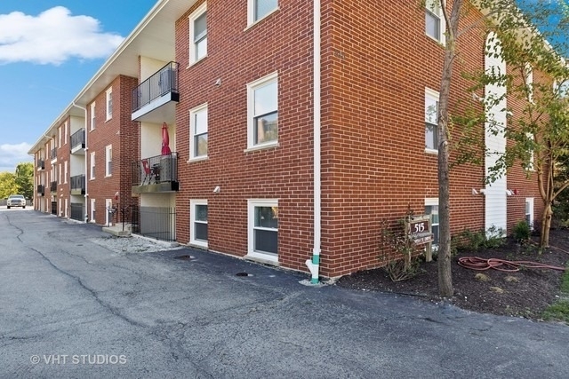 515 N Cass Avenue - Photo 1