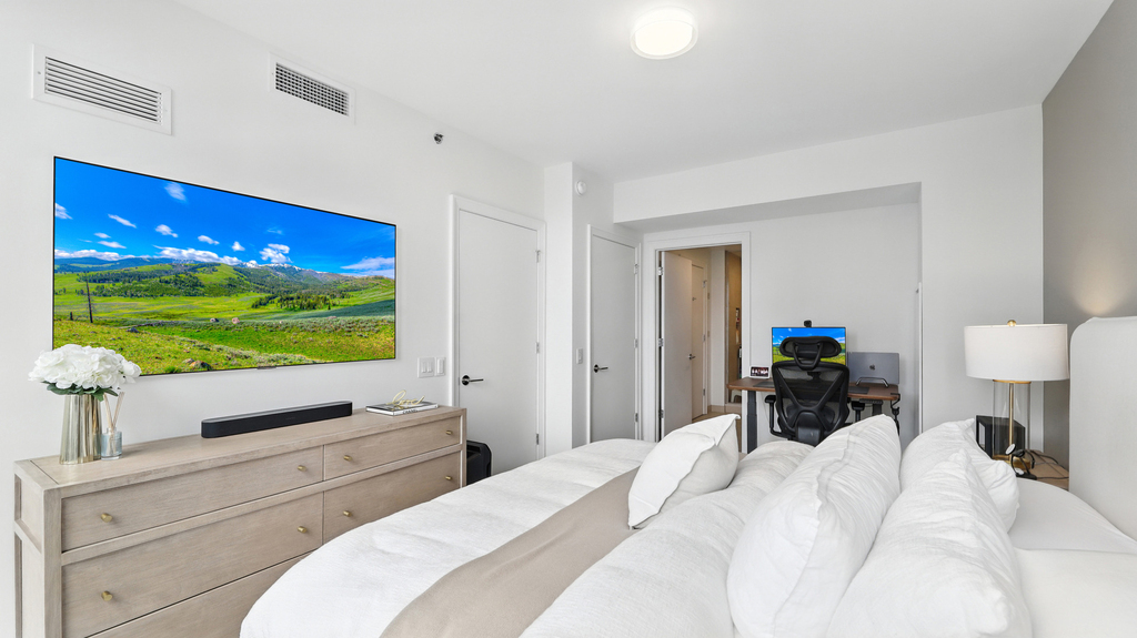 211 N Harbor Drive - Photo 9
