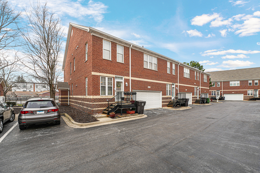 8217 Lincoln Avenue - Photo 22