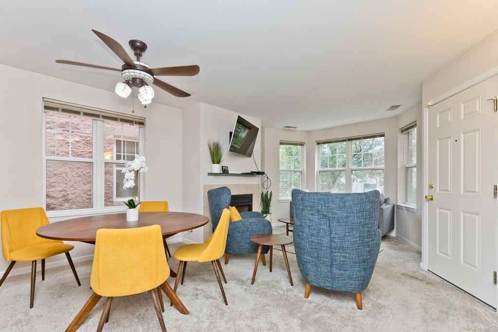1156 N Howe Street - Photo 3