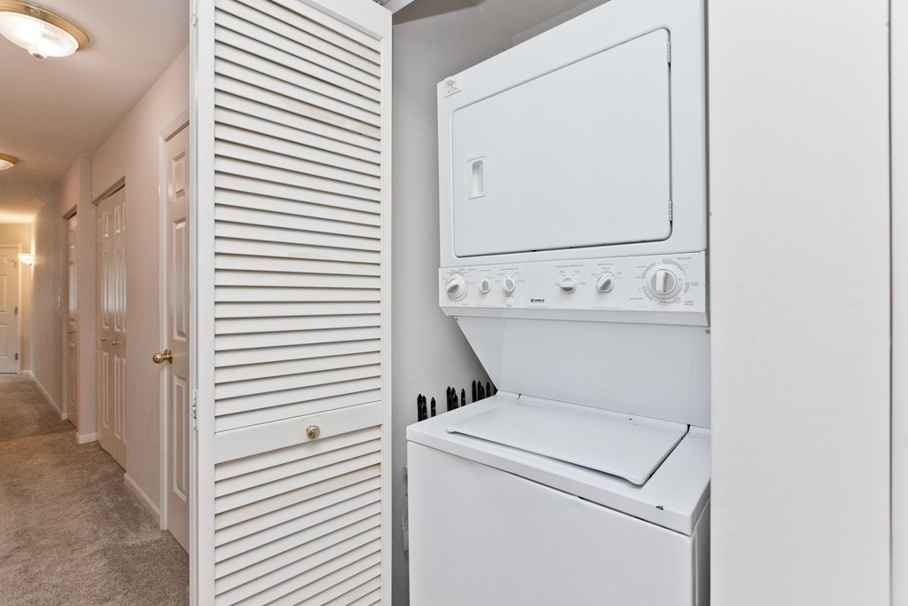 1156 N Howe Street - Photo 12