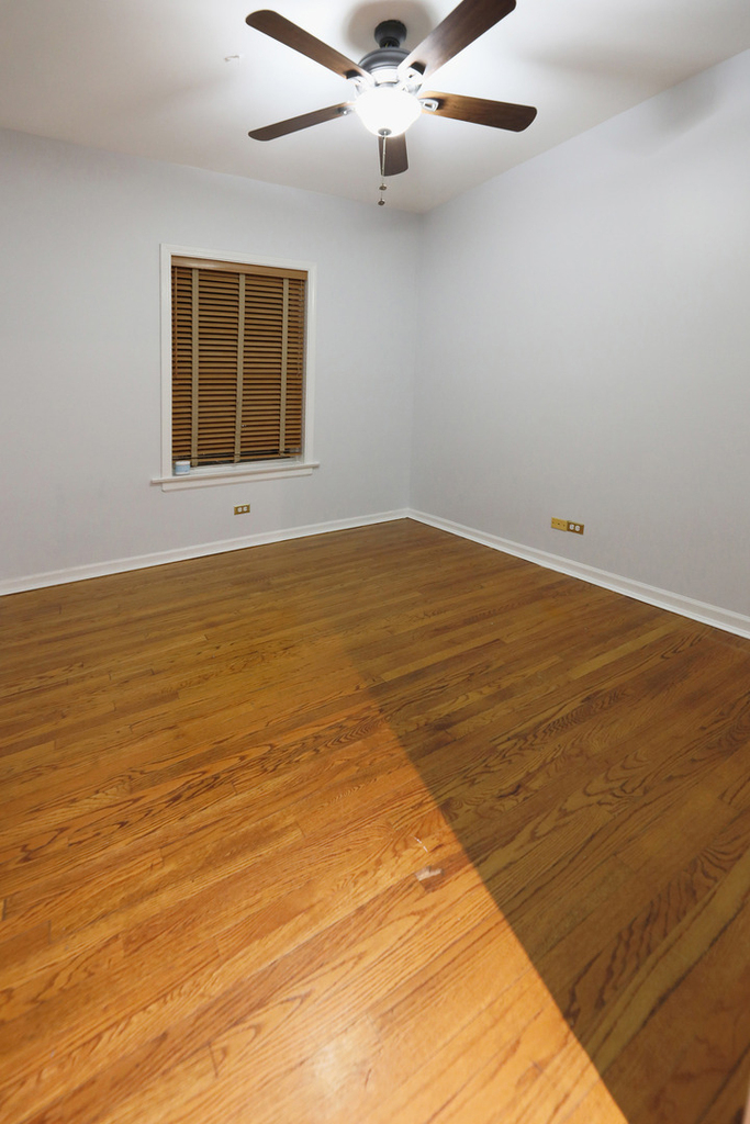 6042 N Kenmore Avenue - Photo 13